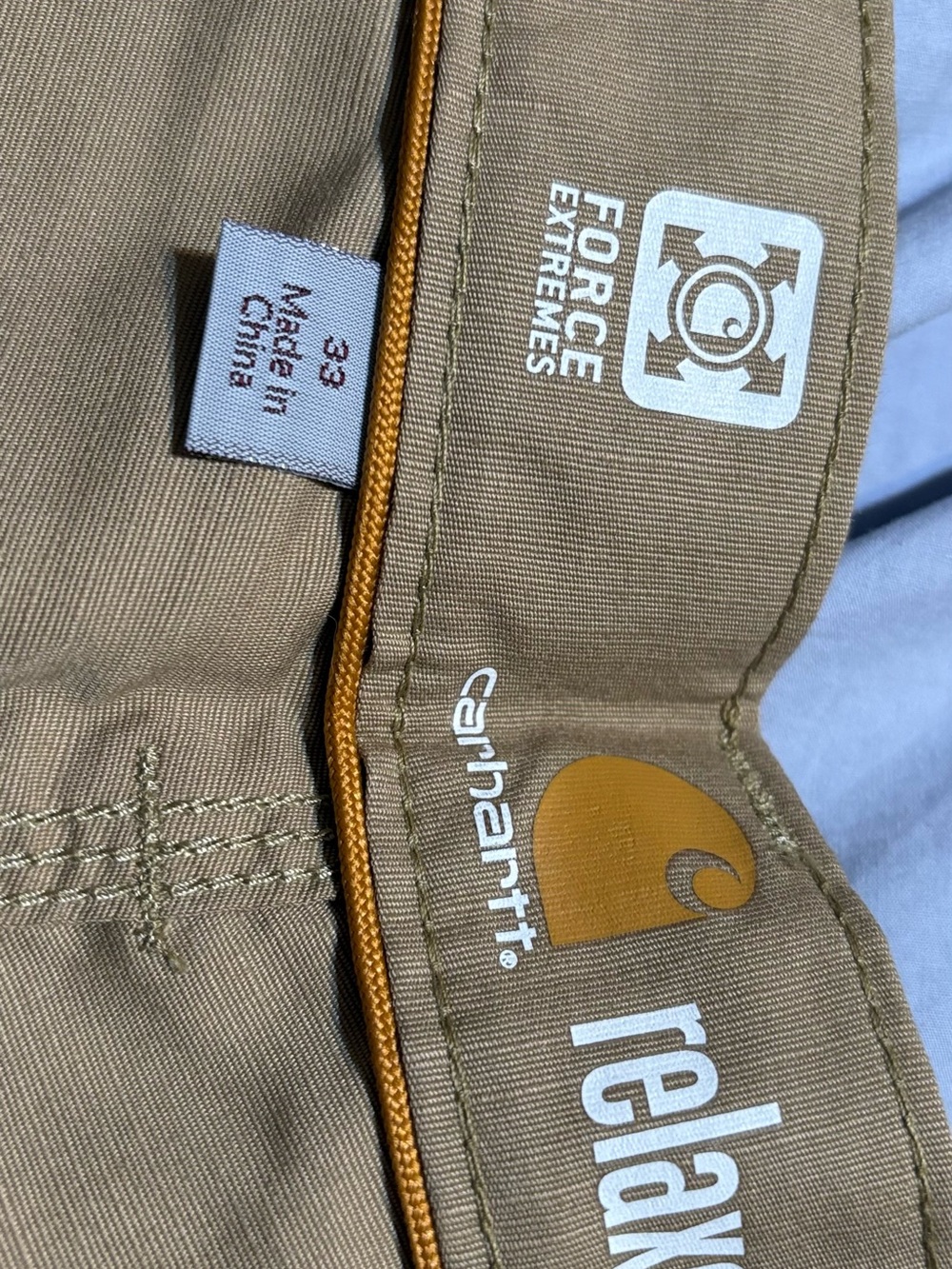 Carhartt Men’s Khaki Cargo Shorts - Picture 4 of 5